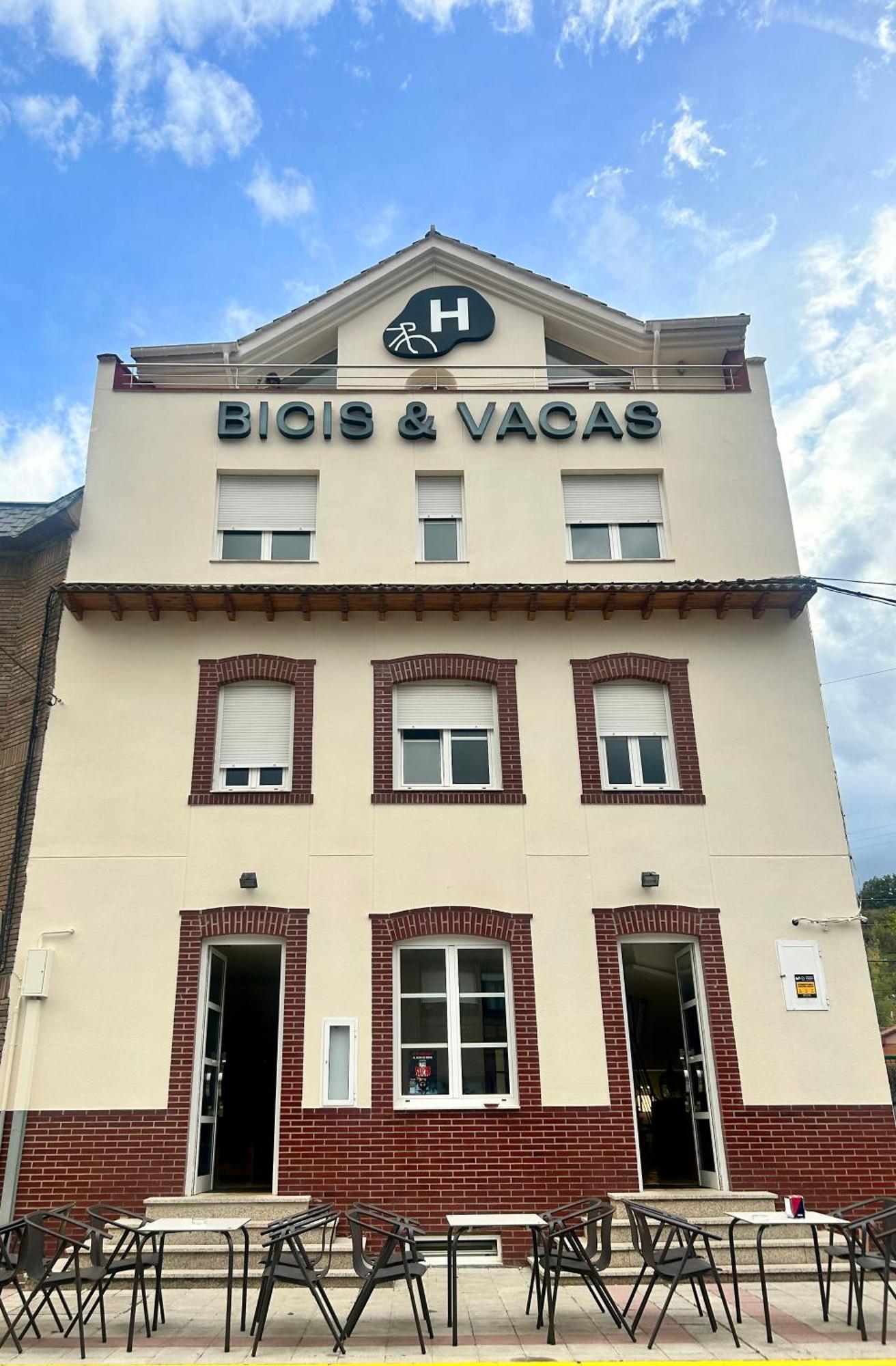 Hotel Bicis & Vacas La Pola de Gordon Esterno foto